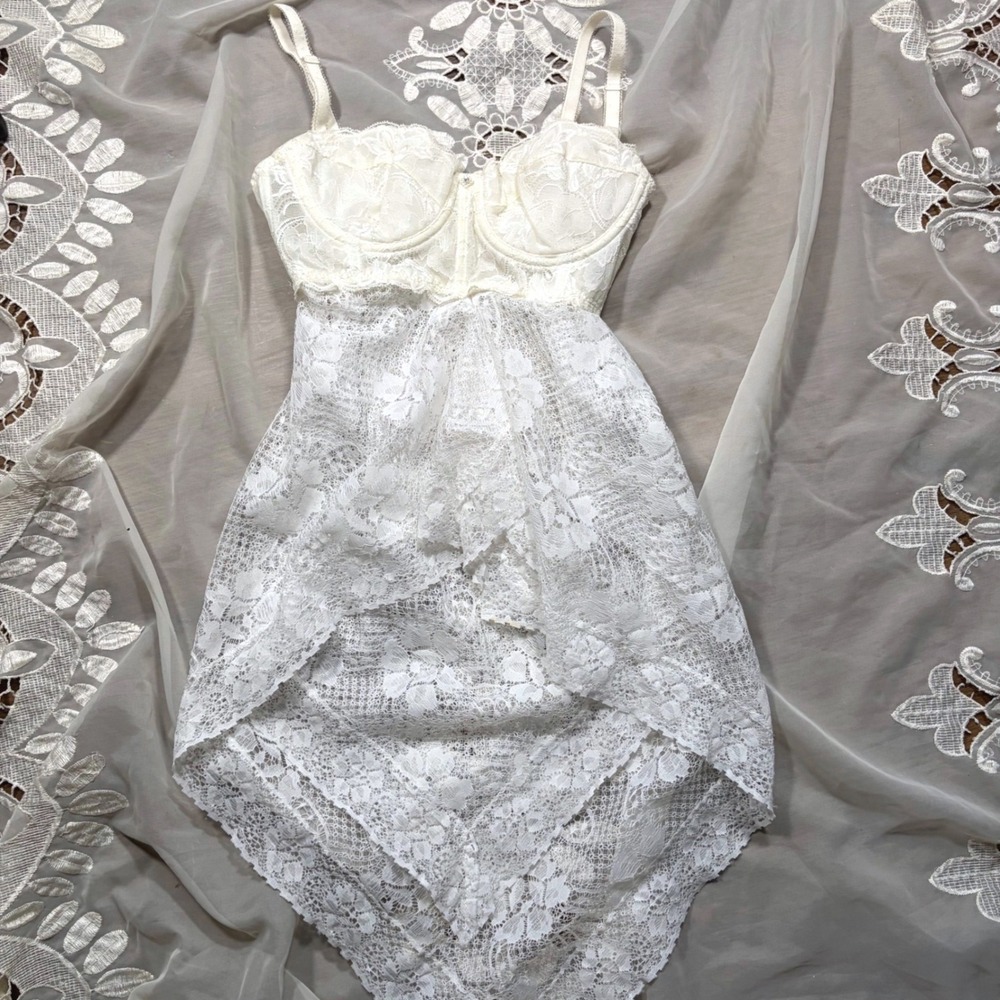 Fairy Cottage White Floral Lace Underwire High Low Babydoll Chemise 34B